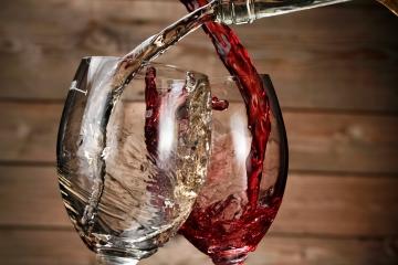 Реки импортного вина потекли вспять: что происходит на рынке алкоголя